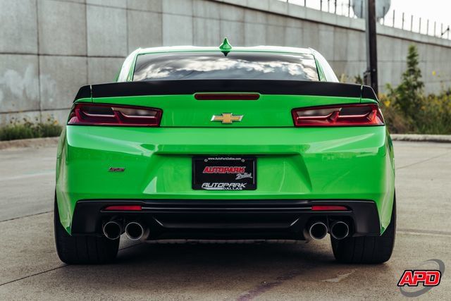 Used 2017 Chevrolet Camaro SS RWD image 17