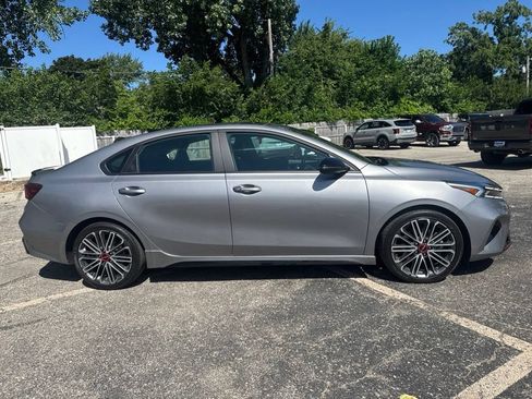 Certified 2023 Kia Forte GT w/ GT2 Package FWD image 4