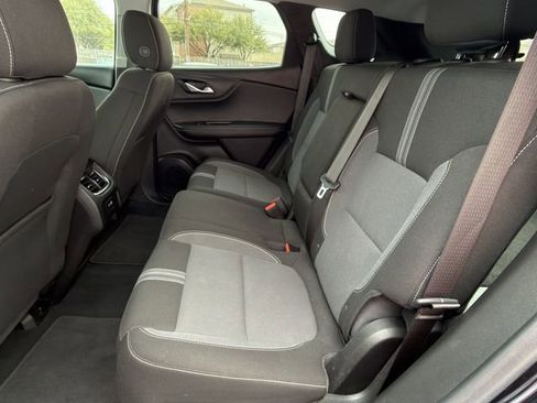 Used 2025 Chevrolet Blazer LT image 24