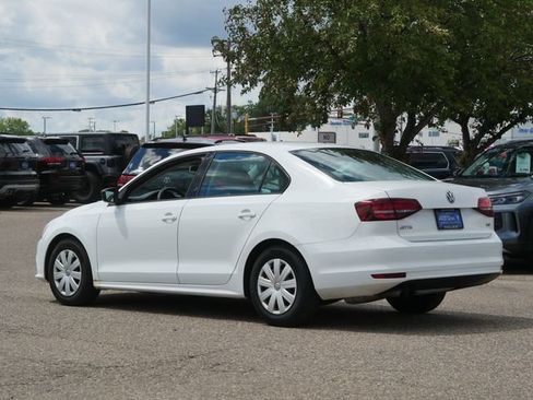 Used 2016 Volkswagen Jetta S FWD image 5