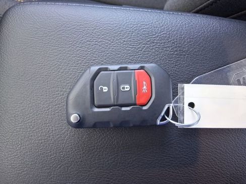 New 2026 Jeep Gladiator Sport image 29