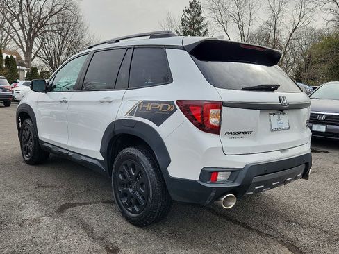 Certified 2022 Honda Passport TrailSport image 4