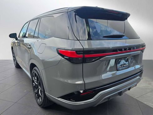 New 2026 Lexus TX 500h AWD image 5