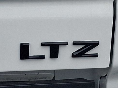 New 2025 Chevrolet Silverado 2500 LTZ w/ LTZ Premium Package image 29