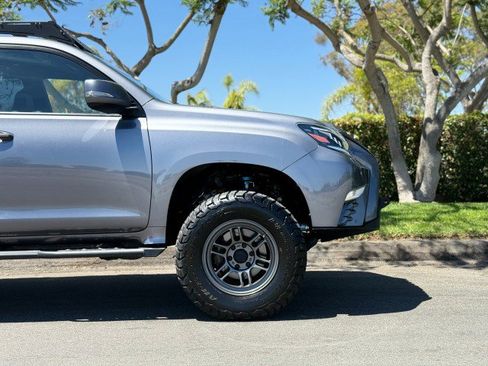 Used 2021 Lexus GX 460 Premium AWD/4WD image 10