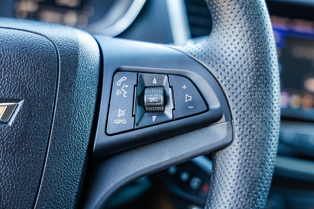 Certified 2020 Chevrolet Trax LT AWD/4WD image 45