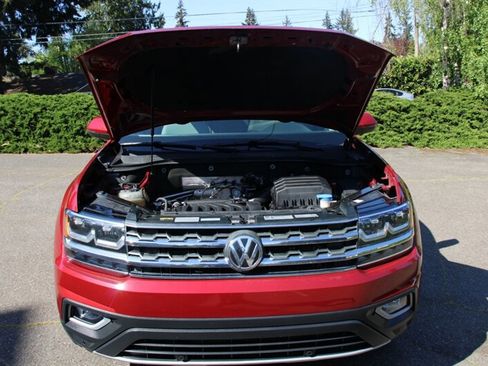 Used 2018 Volkswagen Atlas SEL AWD/4WD image 23
