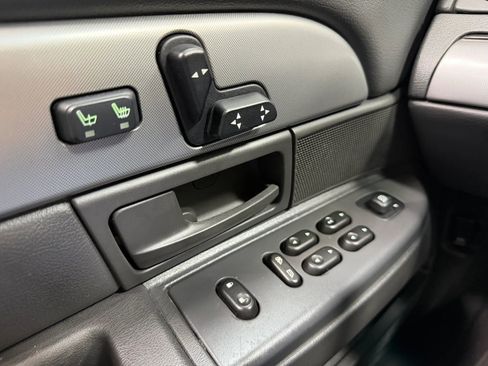 Used 2003 Mercury Marauder RWD image 28