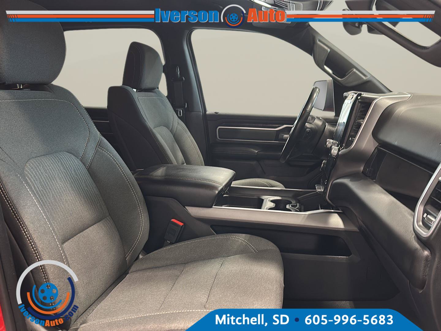 Used 2023 RAM 1500 Big Horn AWD/4WD image 32