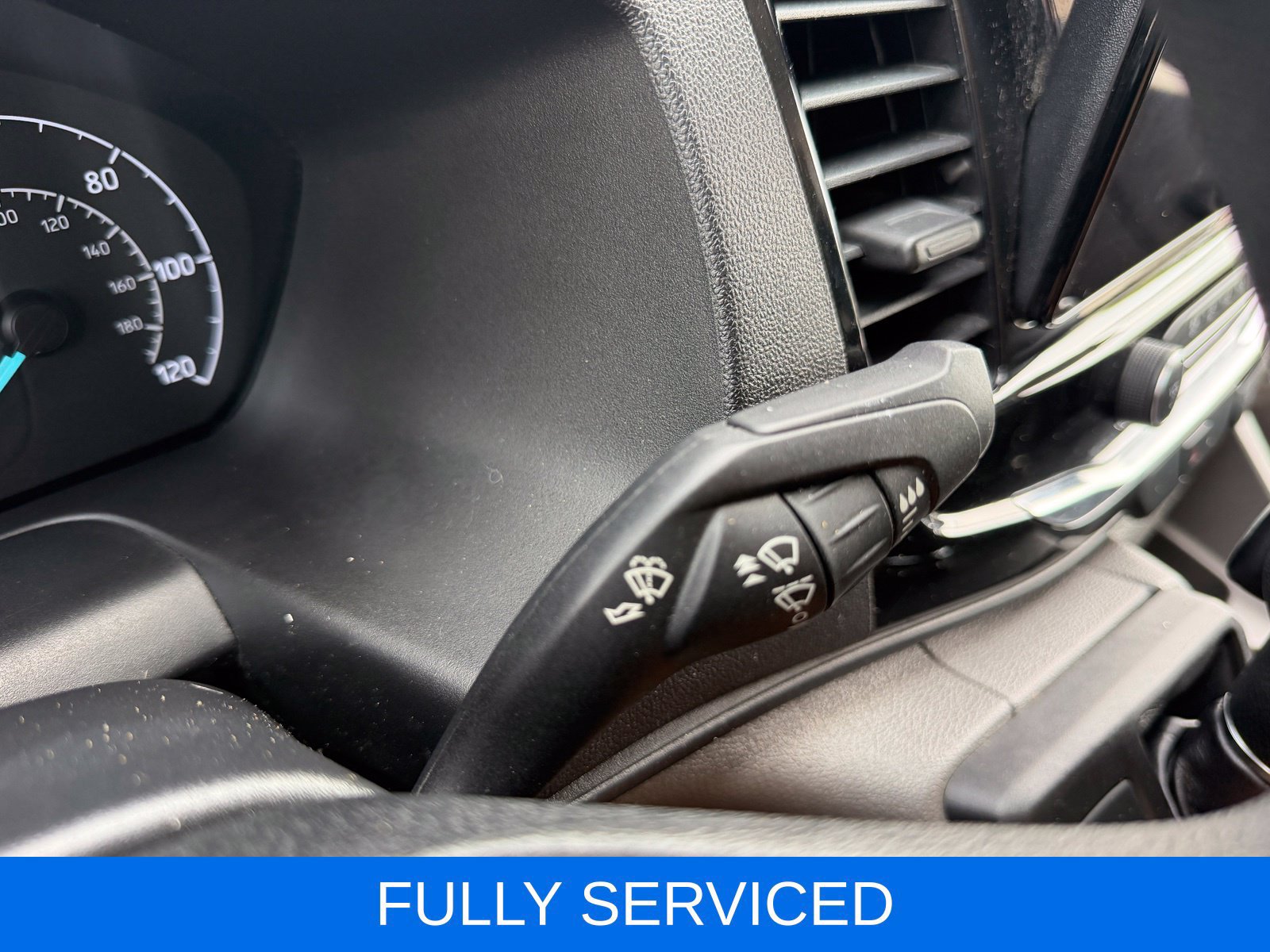 Used 2023 Ford Transit 350 XLT RWD image 18