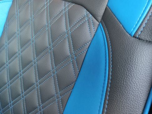 Used 2024 Jeep Wrangler Sport S image 10