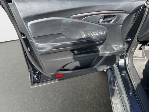 Used 2018 Honda Ridgeline RTL-T image 15