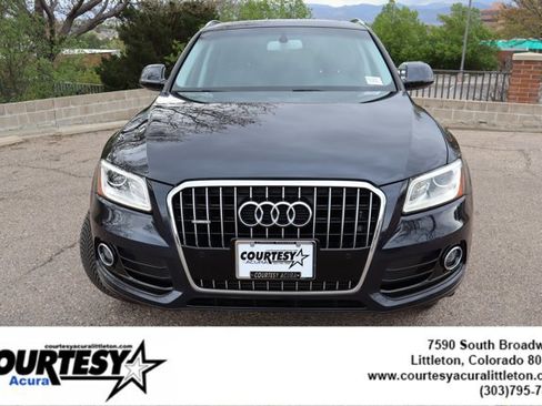 Used 2016 Audi Q5 2.0T Premium Plus w/ Technology Package AWD/4WD image 2