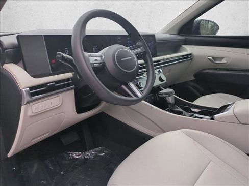 Certified 2025 Hyundai Tucson SEL image 10