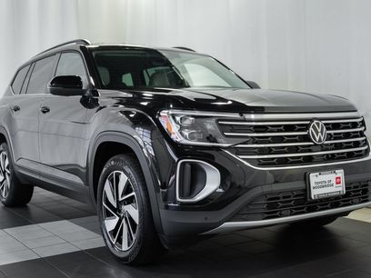 Used 2025 Volkswagen Atlas SE