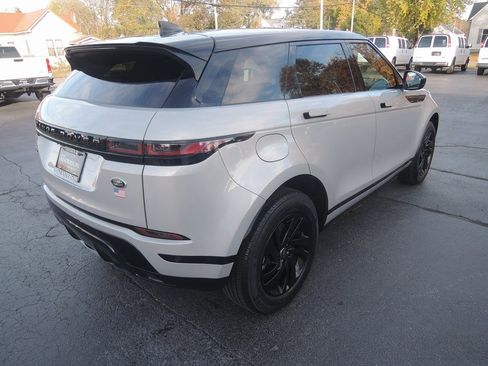 Used 2022 Land Rover Range Rover Evoque R-Dynamic S image 10