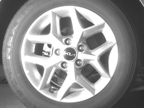 Used 2025 Kia Soul LX w/ LX Technology Package image 15