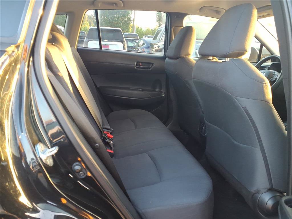 Used 2025 Toyota Corolla Cross LE FWD image 15