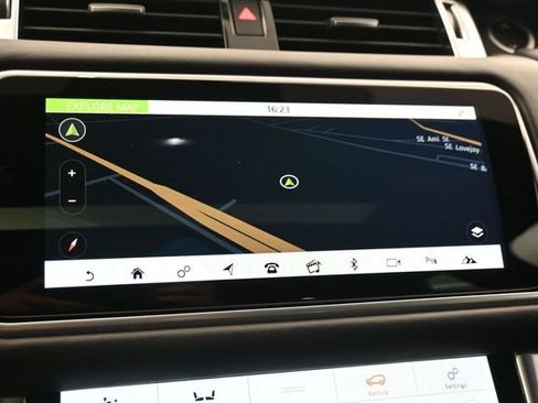 Used 2019 Land Rover Range Rover Sport Supercharged AWD/4WD image 25