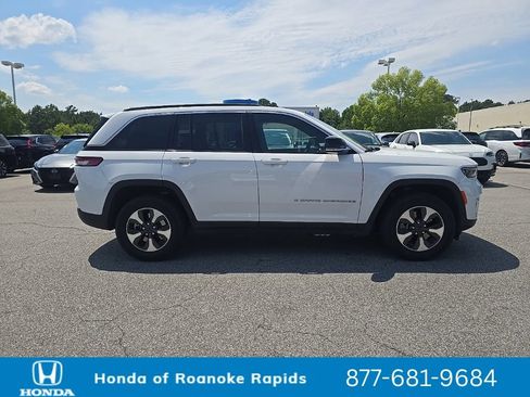 Used 2024 Jeep Grand Cherokee Limited 4xe AWD/4WD image 6