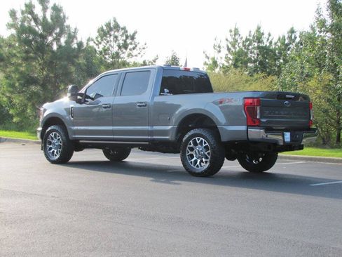 Used 2022 Ford F250 Lariat w/ Lariat Value Package AWD/4WD image 7