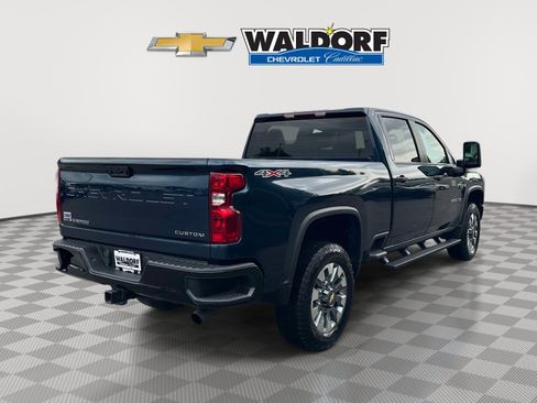 Used 2023 Chevrolet Silverado 2500 Custom w/ Custom Value Package AWD/4WD image 6