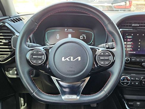Certified 2023 Kia Soul GT-Line FWD image 17