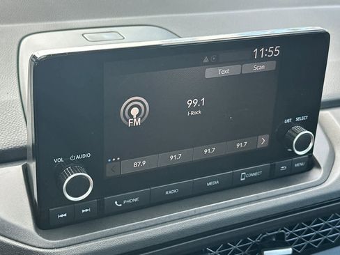 Used 2023 Honda Accord EX image 17