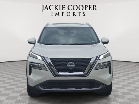 Used 2023 Nissan Rogue SL w/ SL Premium Package FWD image 2