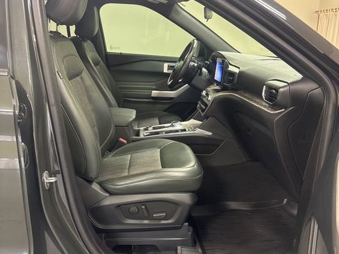 Used 2022 Ford Explorer Timberline image 25