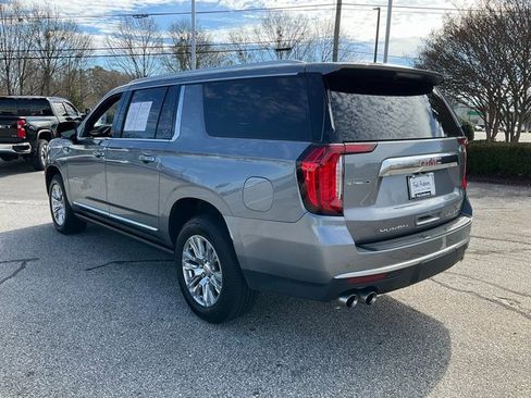 Used 2022 GMC Yukon XL Denali image 25