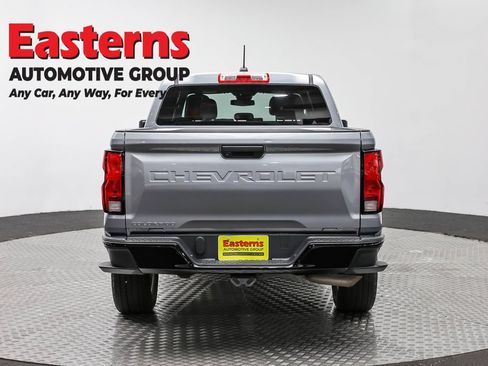 Used 2023 Chevrolet Colorado W/T RWD image 6