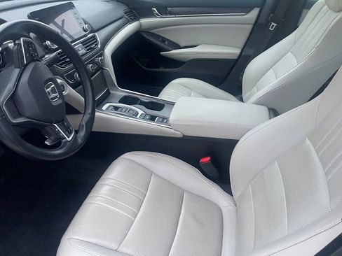 Used 2021 Honda Accord EX-L image 9