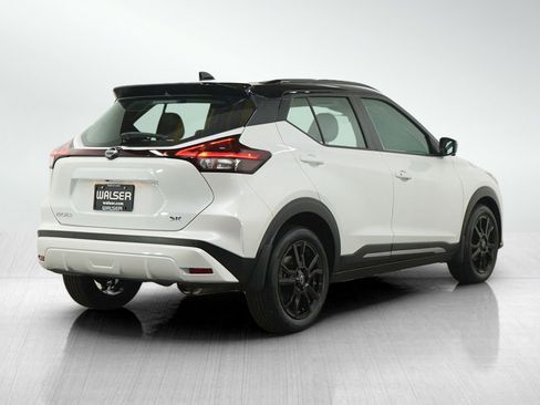 Used 2024 Nissan Kicks SR w/ SR Premium Package image 5