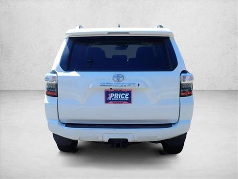 Used 2020 Toyota 4Runner SR5 Premium w/ Moonroof Package AWD/4WD image 3