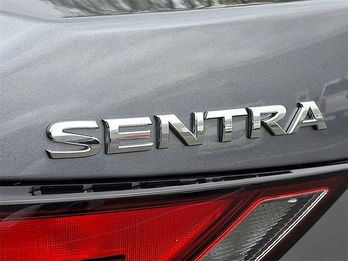 Used 2024 Nissan Sentra SV image 31