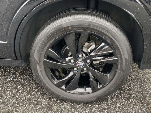Used 2024 Buick Encore GX Sport Touring FWD image 8