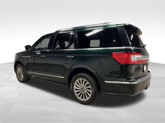 Used 2021 Lincoln Navigator 4WD video 3
