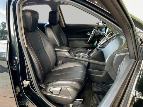 Used 2017 Chevrolet Equinox LT w/ Midnight Edition FWD image 29