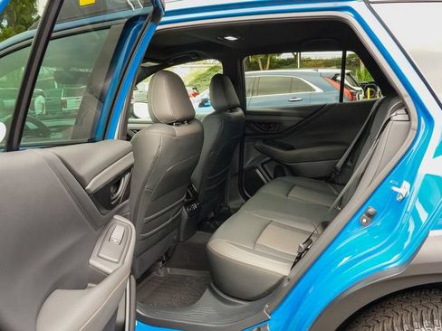 Used 2025 Subaru Outback Wilderness AWD/4WD image 12
