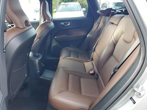Certified 2023 Volvo XC60 T8 Plus w/ Protection Package Premier AWD/4WD image 11