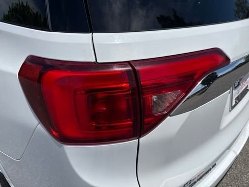 Used 2019 GMC Acadia Denali FWD image 10