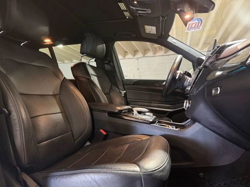Used 2017 Mercedes-Benz GLS 550 4MATIC image 10