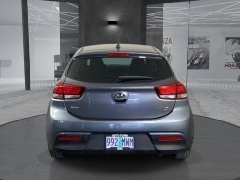 Used 2020 Kia Rio S w/ Technology Package FWD image 6