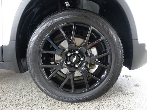 Used 2022 Chevrolet Trax LT w/ Premium Seat Package image 25