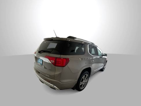 Used 2019 GMC Acadia Denali w/ GMC Pro Grade Package AWD/4WD image 8
