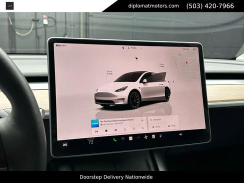 Used 2023 Tesla Model Y Long Range image 28