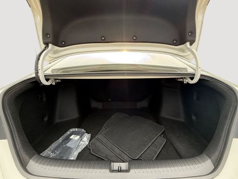 Certified 2026 Honda Accord SE image 30