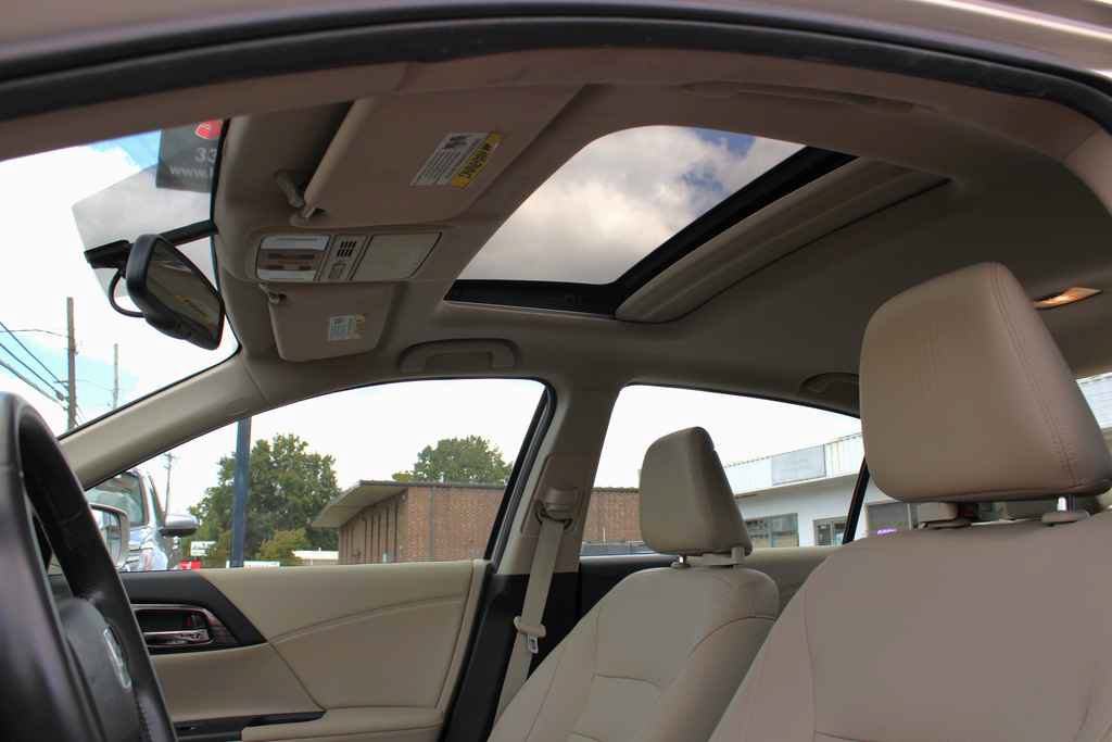 Used 2016 Honda Accord EX-L image 12