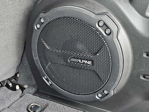 Used 2022 Jeep Wrangler Unlimited Sport w/ Sun And Sound Package image 30